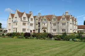 Nailsea Court